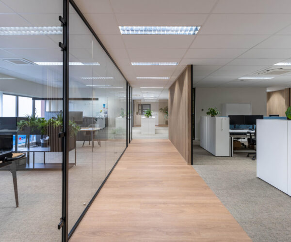 Totaalrenovatie by Toon De Somer: Tresco Engineering