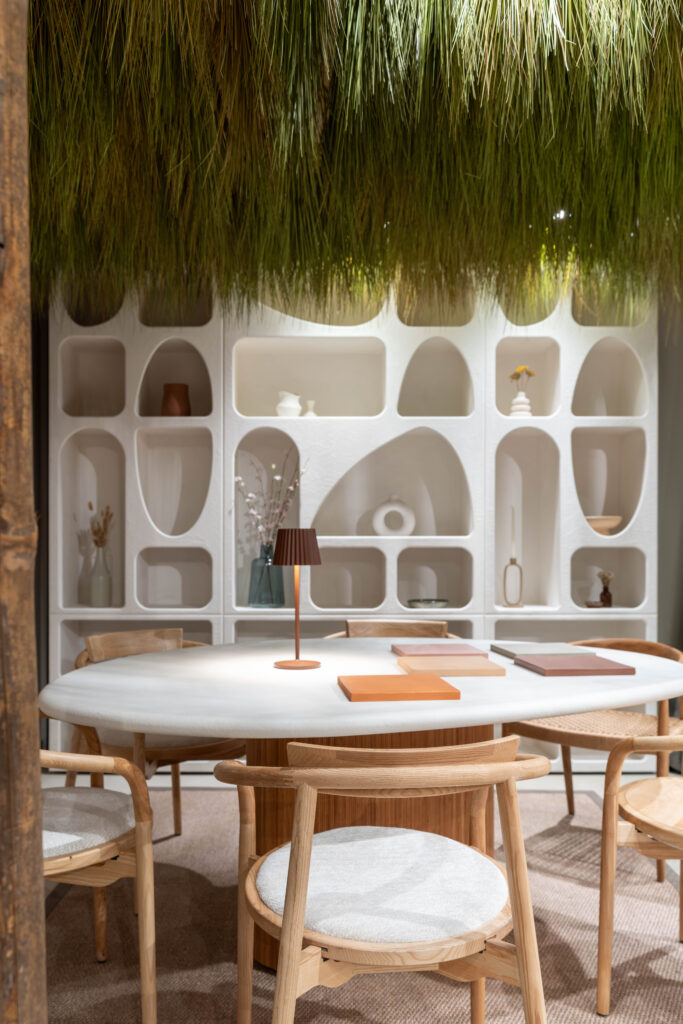 Toon De Somer - Showroom 14 Toon De Somer Showroom 14