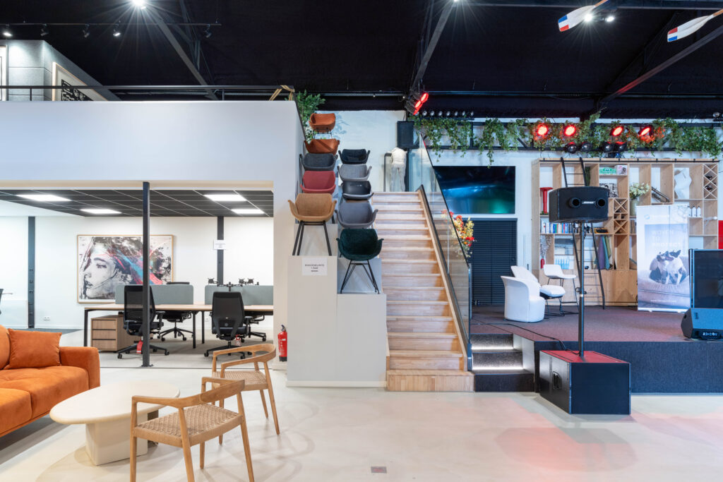 Toon De Somer - Showroom 7 Toon De Somer Showroom 7