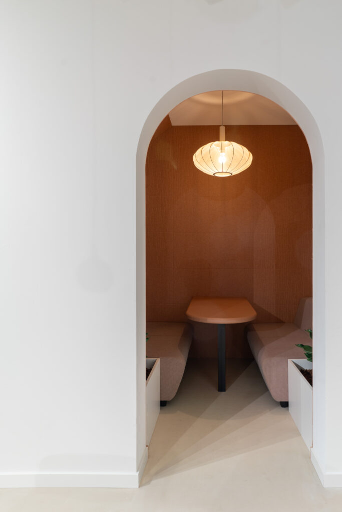 Toon De Somer - Showroom 8 Toon De Somer Showroom 8