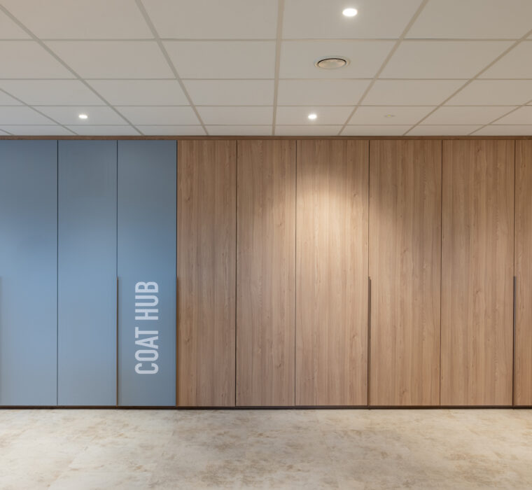 ECU WW - Toon De Somer - kantoorinrichting en renovatie - maatwerk kast 2 ECU WW Toon De Somer kantoorinrichting en renovatie maatwerk kast 2